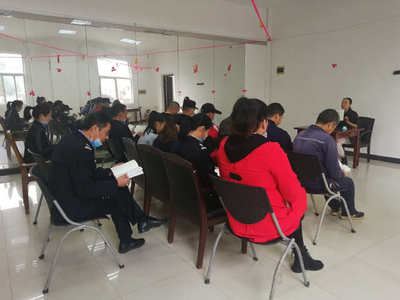 公司組織開展《員工手冊》及《獎懲管理辦法》專項培訓，強化制度執行意識