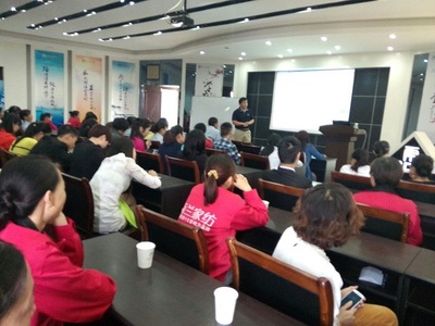 雨蘭新員工全面培訓啟動，系統化賦能提升個人綜合素質